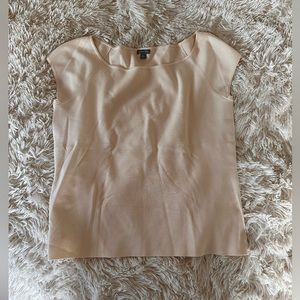 Ann Taylor cream colored cap sleeve blouse